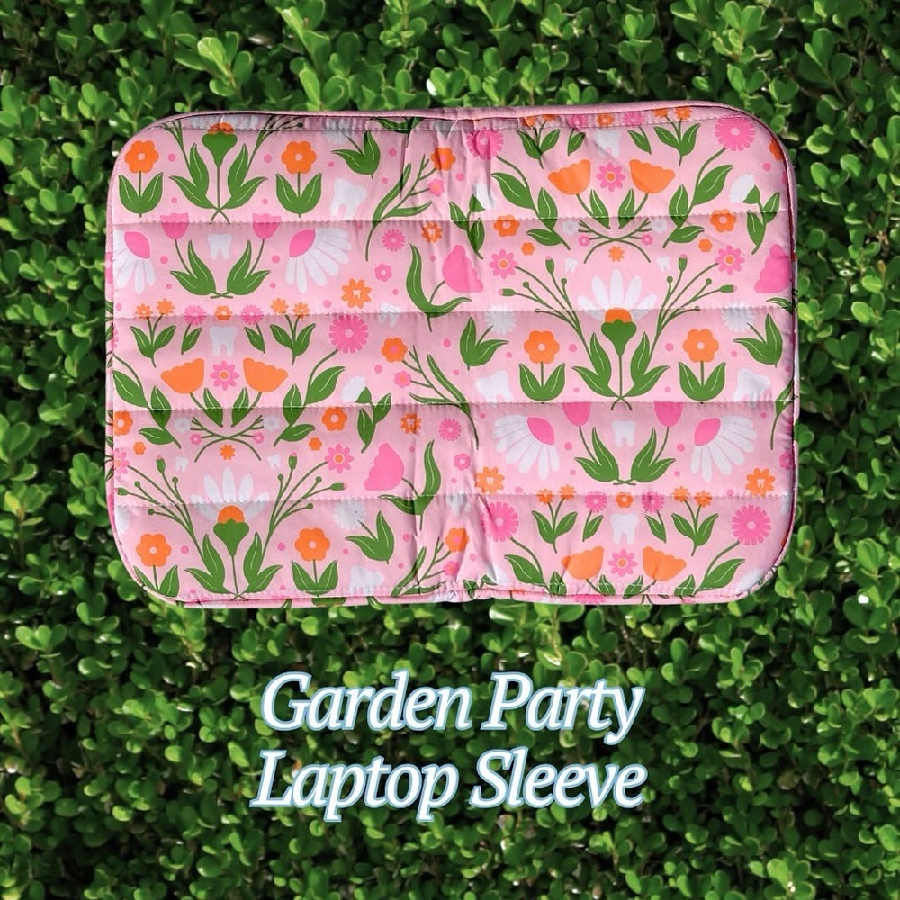 Dental laptop sleeve